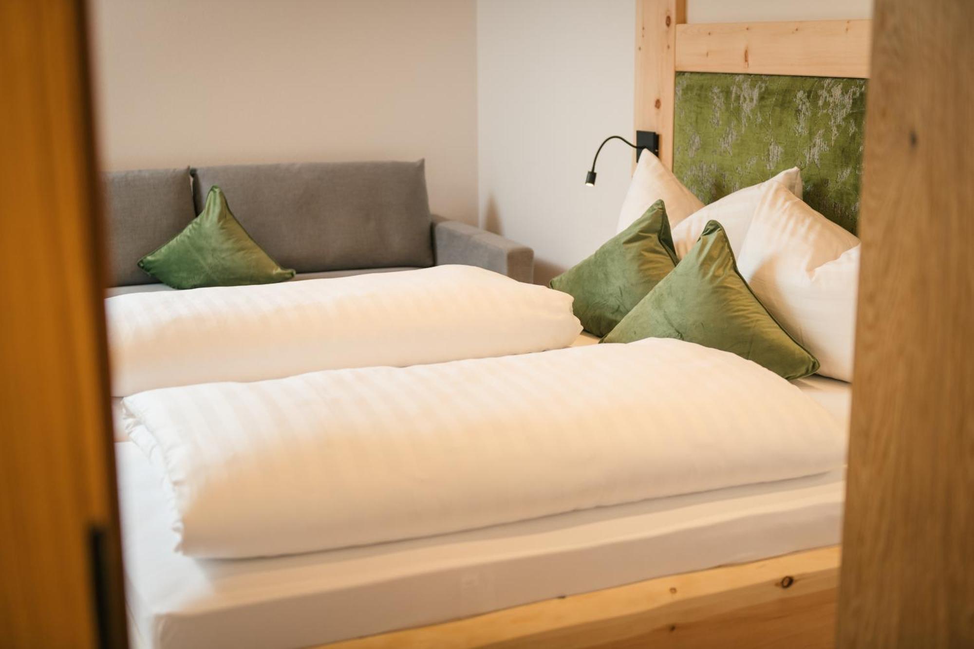 Edenhauserhof Neu Gotzens 外观 照片